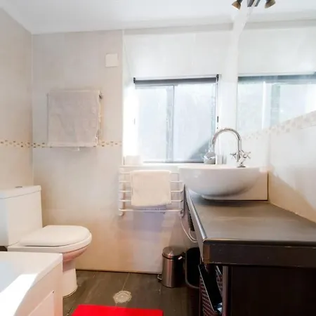 3 Bdrm Penthouse In - 10 Pax *