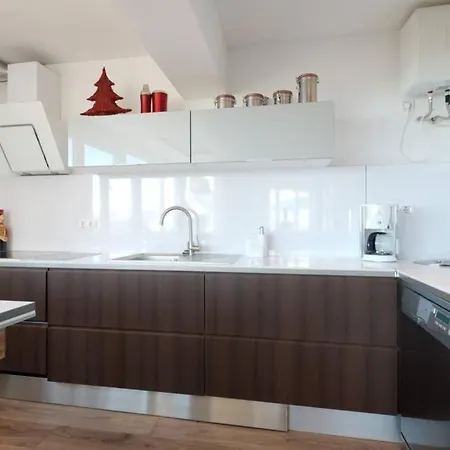 3 Bdrm Penthouse In - 10 Pax アパート シエラネバダ