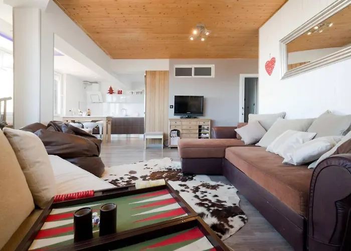 3 Bdrm Penthouse In - 10 Pax Διαμέρισμα